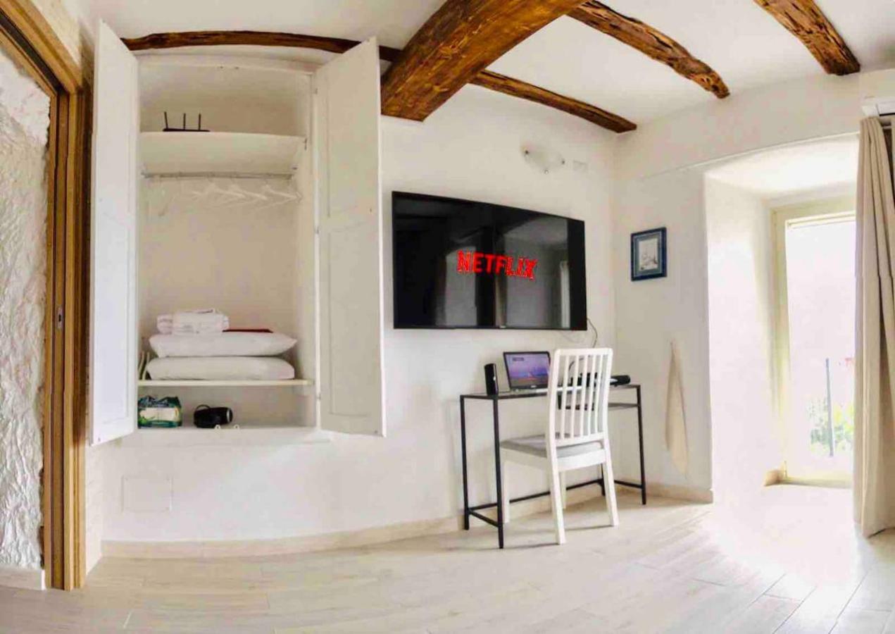 Karalis Relais *